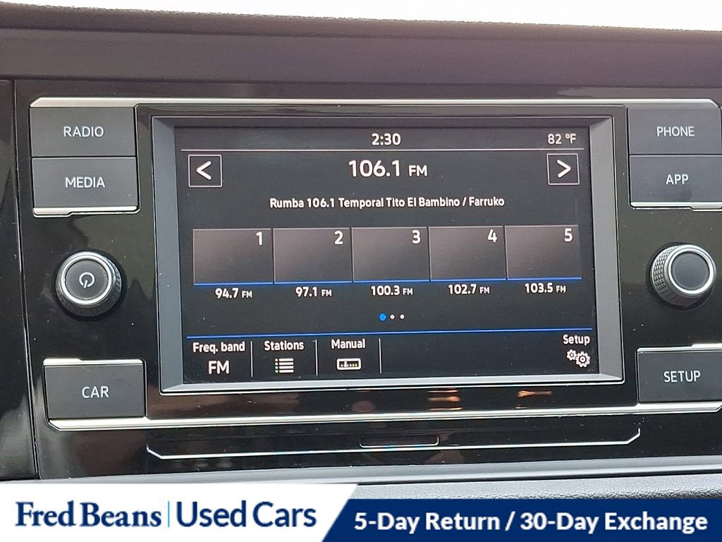 Used 2019 Volkswagen Jetta SE w/ Cold Weather Package image 18