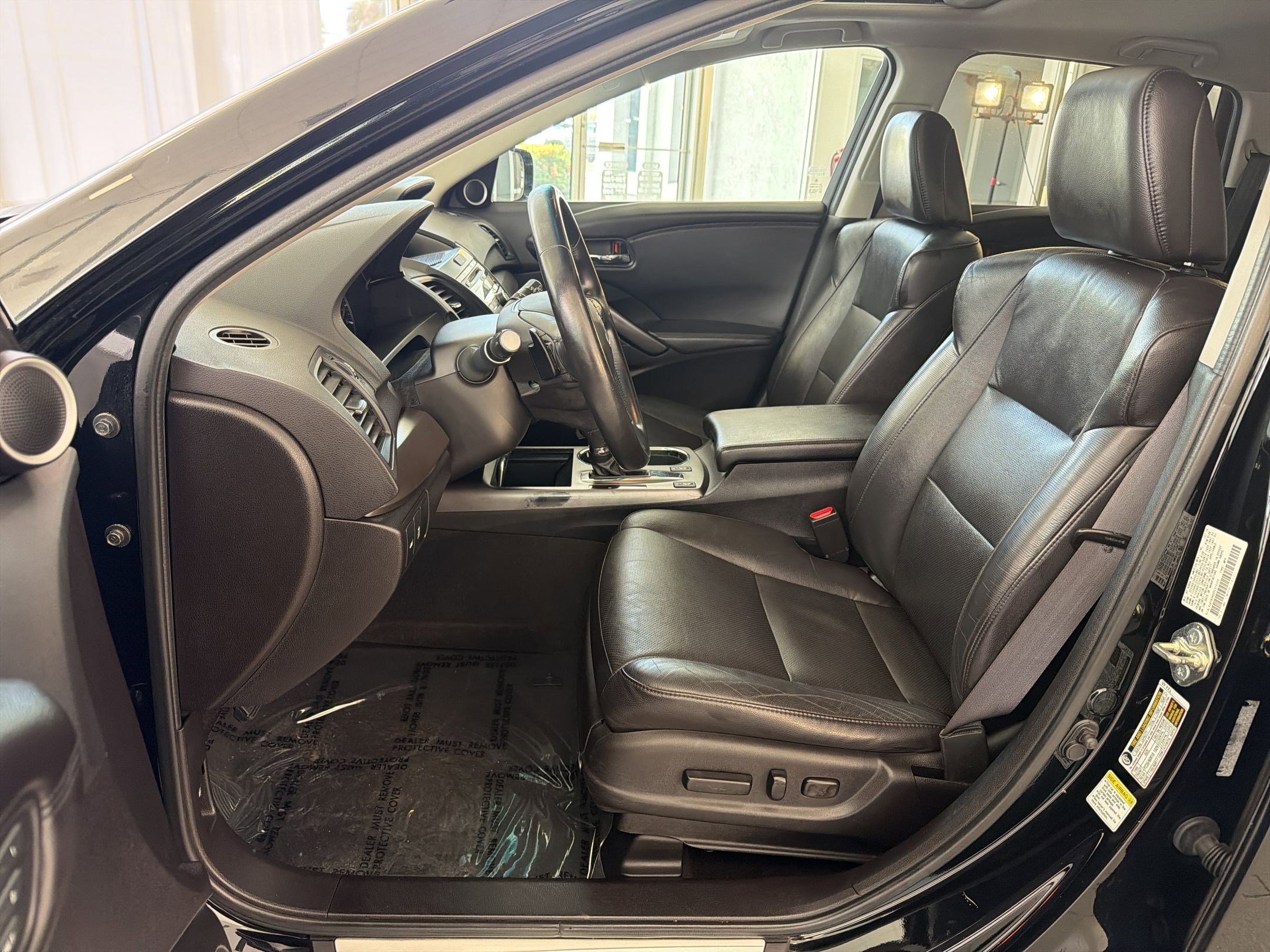 Used 2015 Acura RDX FWD w/ Technology Package image 5