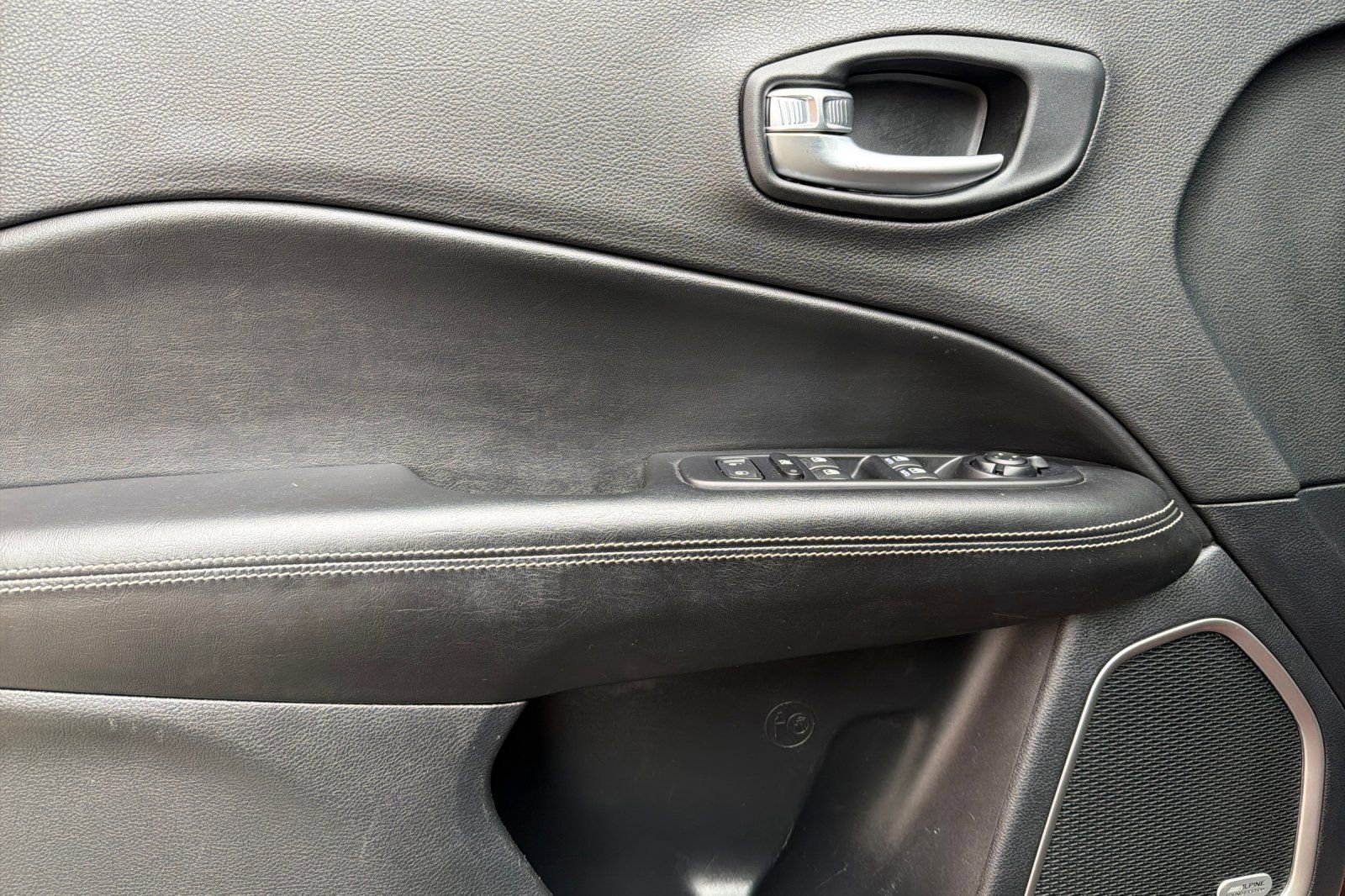 Used 2021 Jeep Compass 80th Special Edition w/ Sun and Sound Group image 12