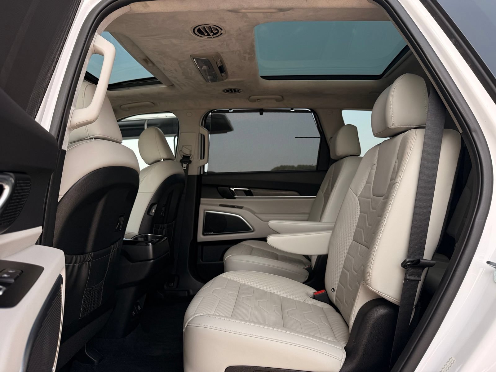 Used 2021 Kia Telluride SX w/ SX Prestige Package AWD/4WD image 20