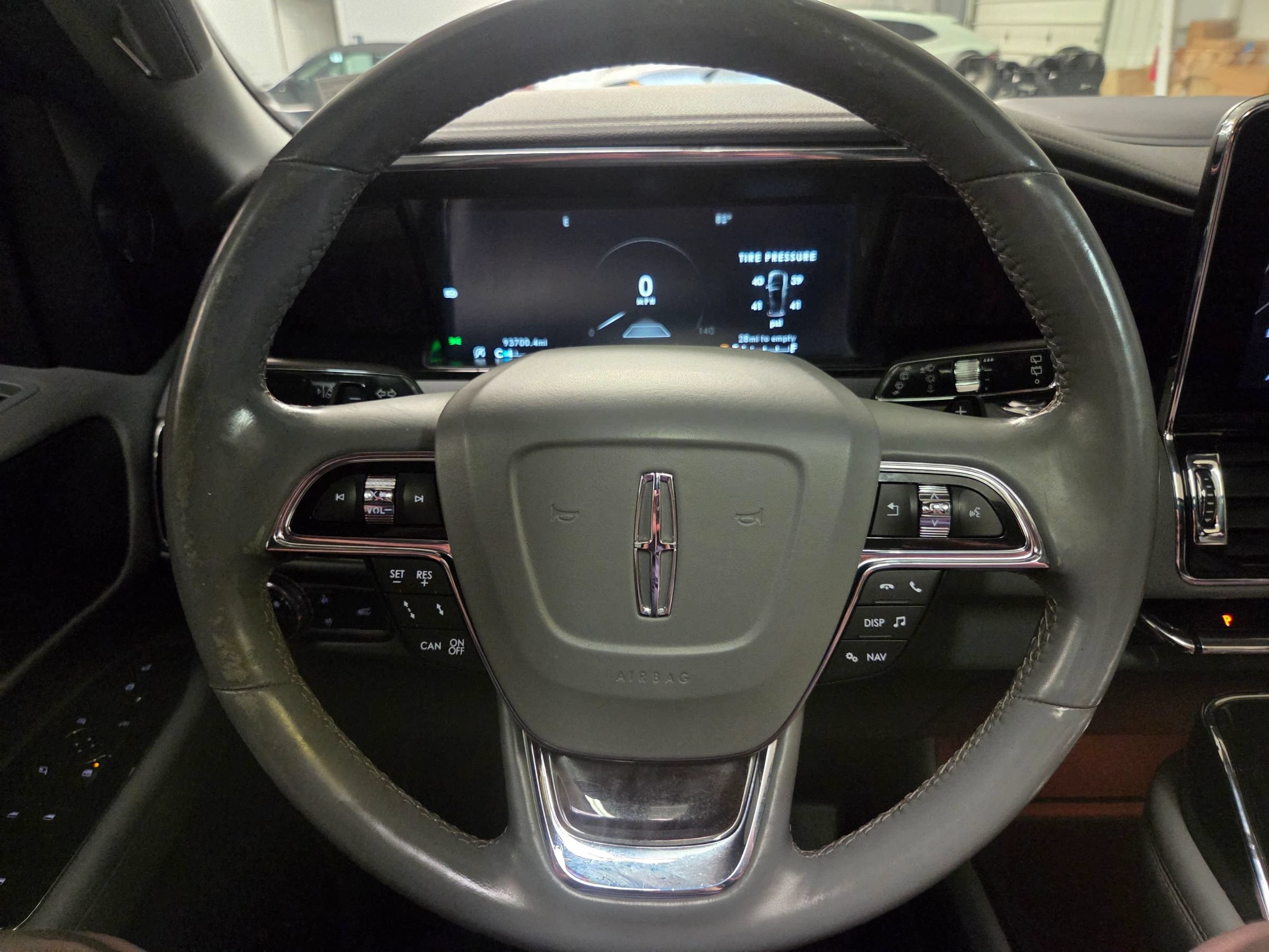 Used 2021 Lincoln Navigator L Reserve RWD image 17