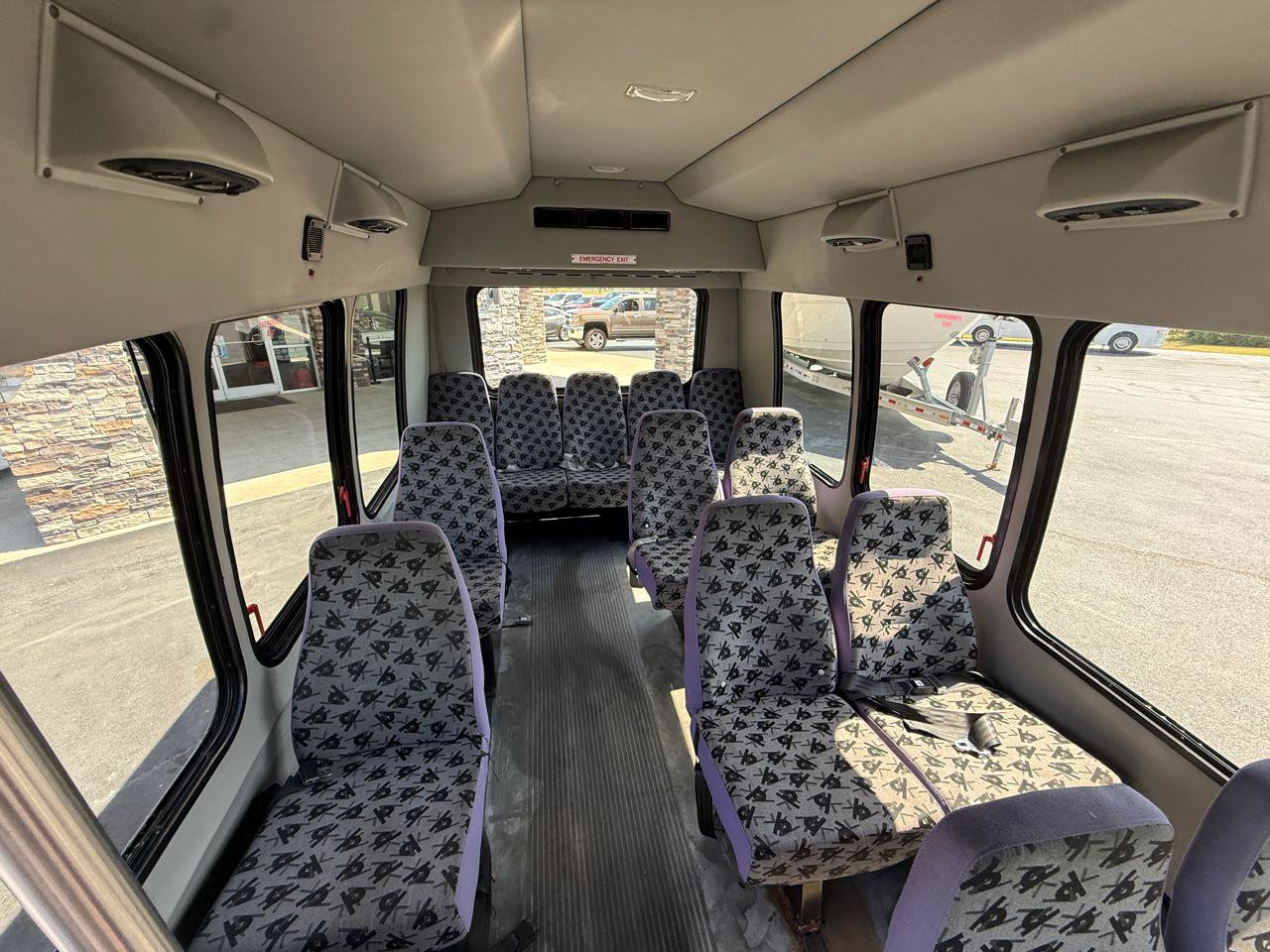 Used 2007 Ford E-350 and Econoline 350 Super Duty image 9