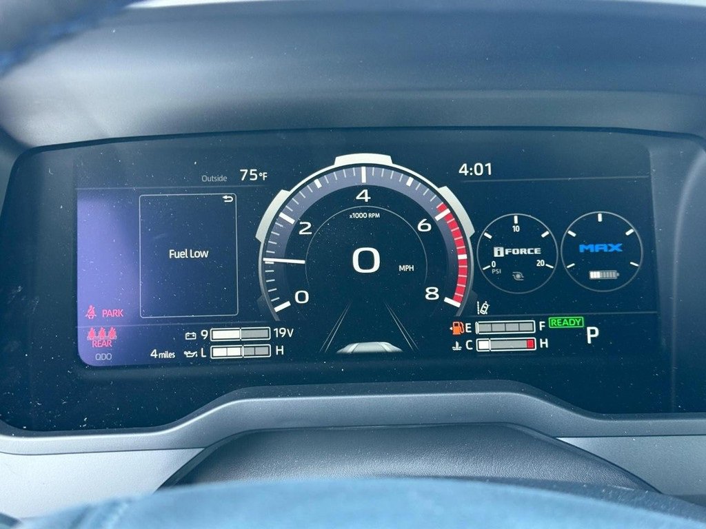 New 2026 Toyota Tundra Platinum image 18