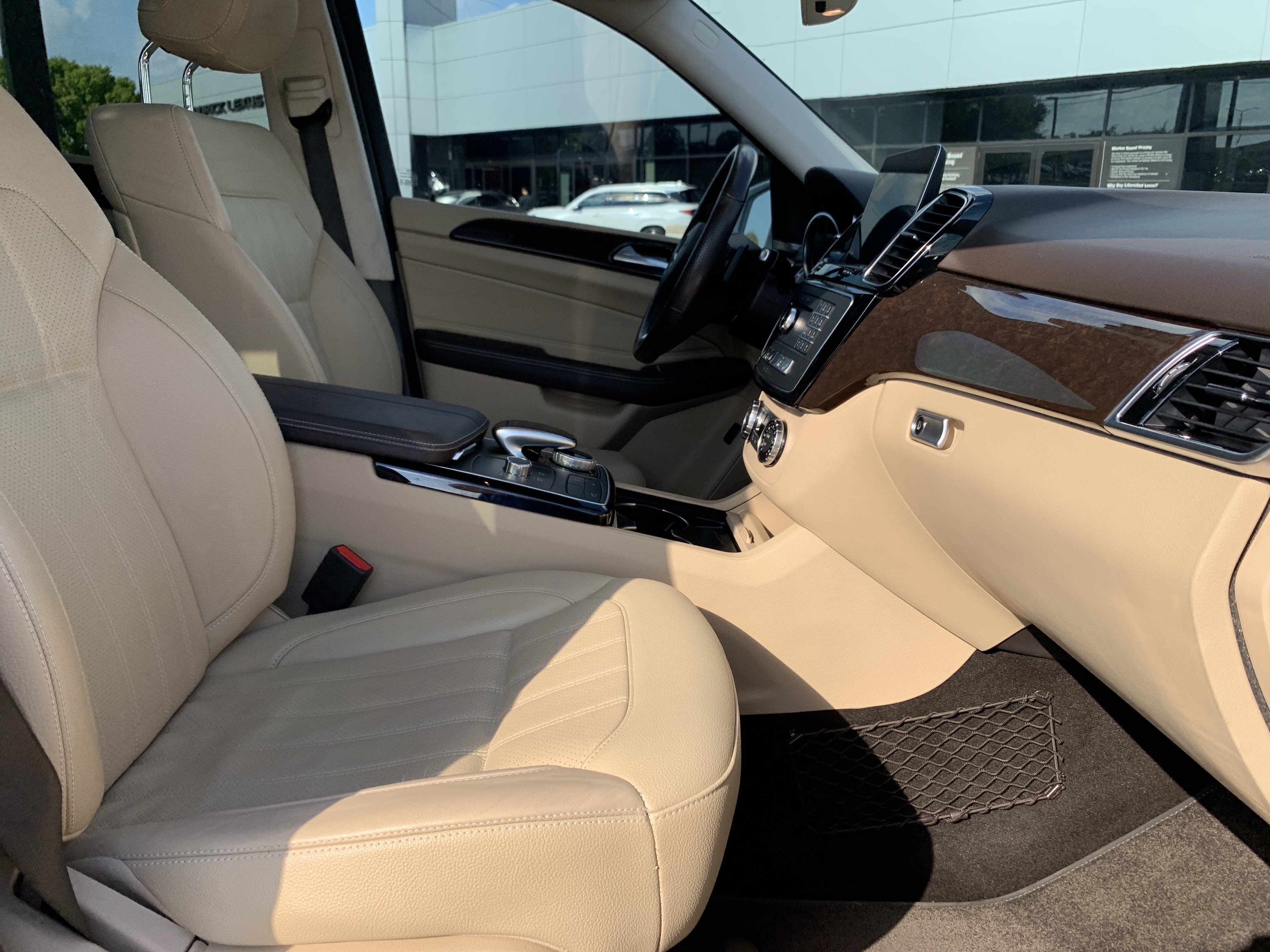 Used 2018 Mercedes-Benz GLE 350 4MATIC image 35