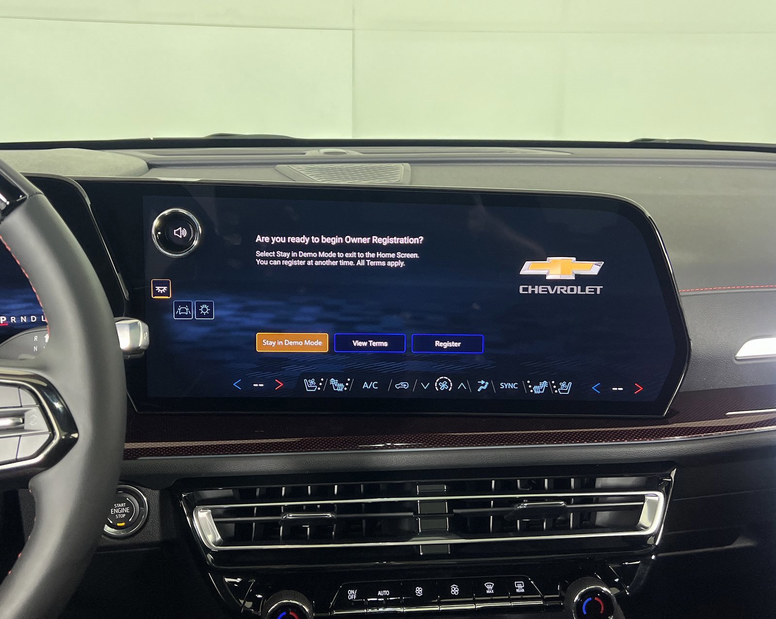 New 2026 Chevrolet Traverse RS w/ LPO, Floor Liner Package image 13