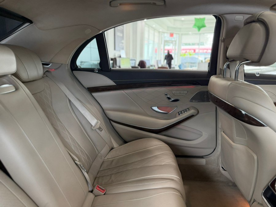 Used 2016 Mercedes-Benz S 550 4MATIC Sedan image 22