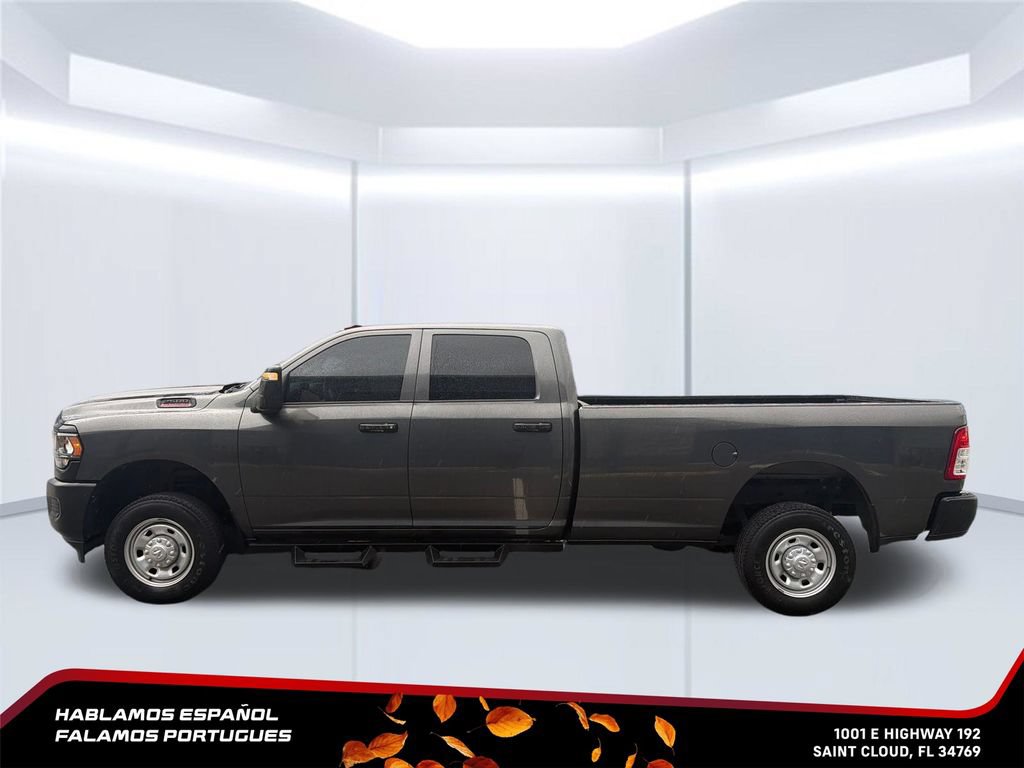 Used 2024 RAM 2500 Tradesman AWD/4WD image 2