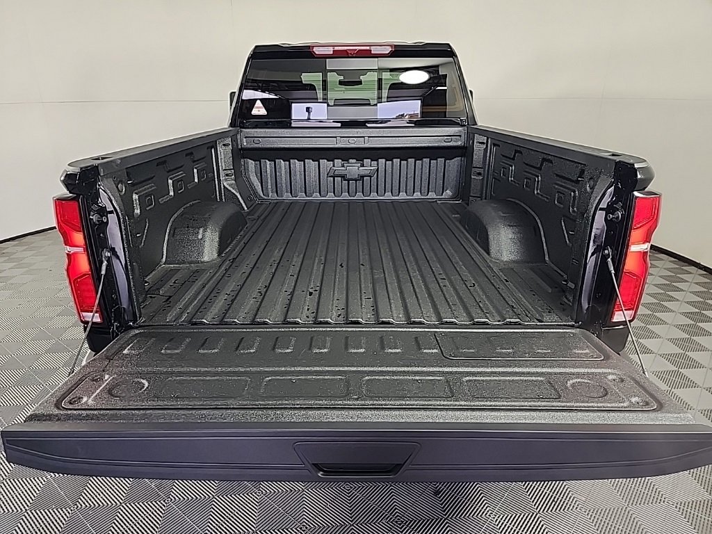 New 2026 Chevrolet Silverado 2500 LT image 13