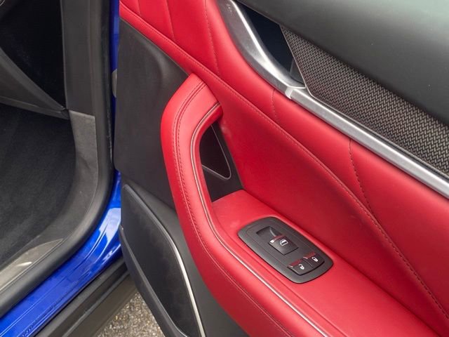 Used 2019 Maserati Levante GTS image 38