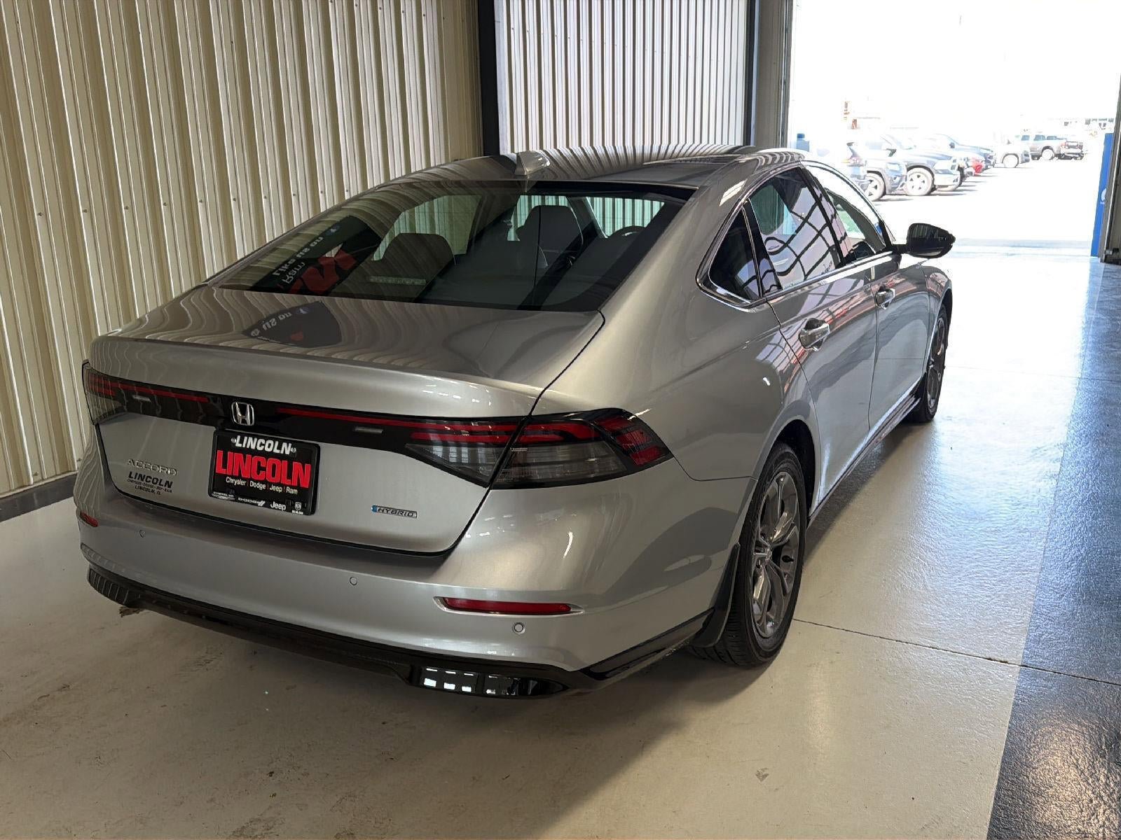Used 2023 Honda Accord EX-L image 7