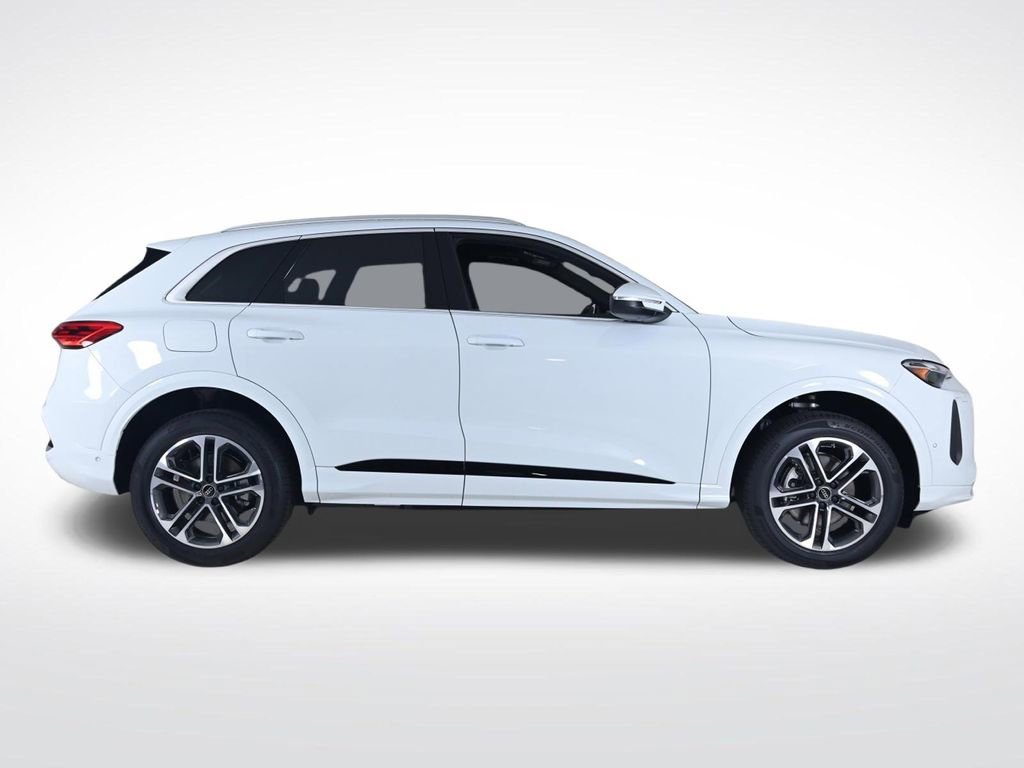 New 2026 Audi Q5 Premium AWD/4WD image 6