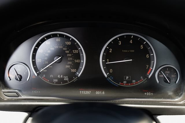Used 2014 BMW 535i Sedan RWD image 31