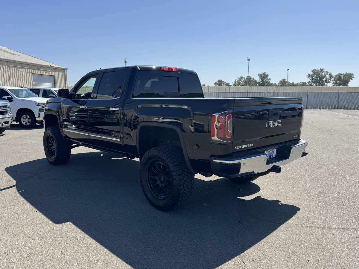 Used 2018 GMC Sierra 1500 SLT AWD/4WD image 7