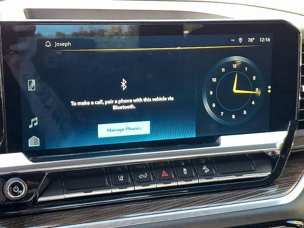 Used 2024 Chevrolet Silverado 3500 LT w/ Convenience Package image 17