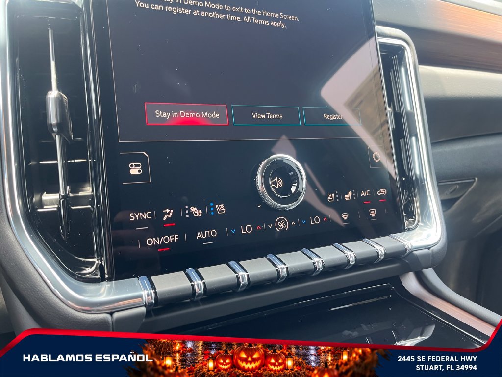 New 2026 GMC Yukon XL Denali w/ Advanced Technology Package AWD/4WD image 30