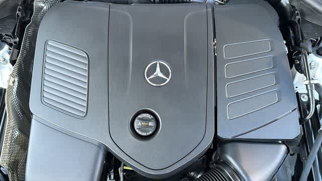 Certified 2026 Mercedes-Benz GLC 300 4MATIC image 12