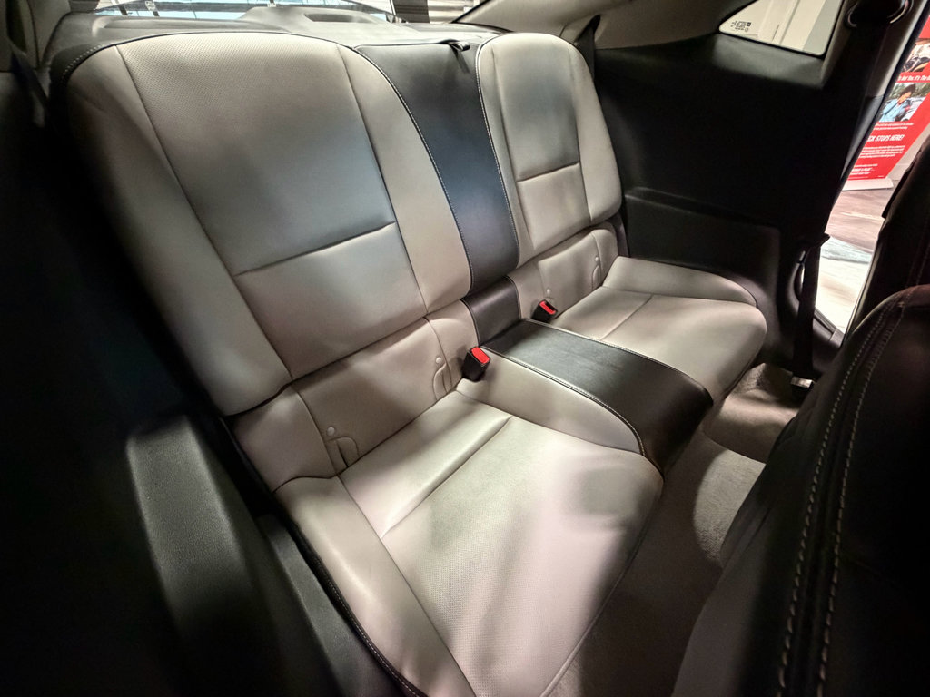 Used 2010 Chevrolet Camaro SS w/ RS Package image 5