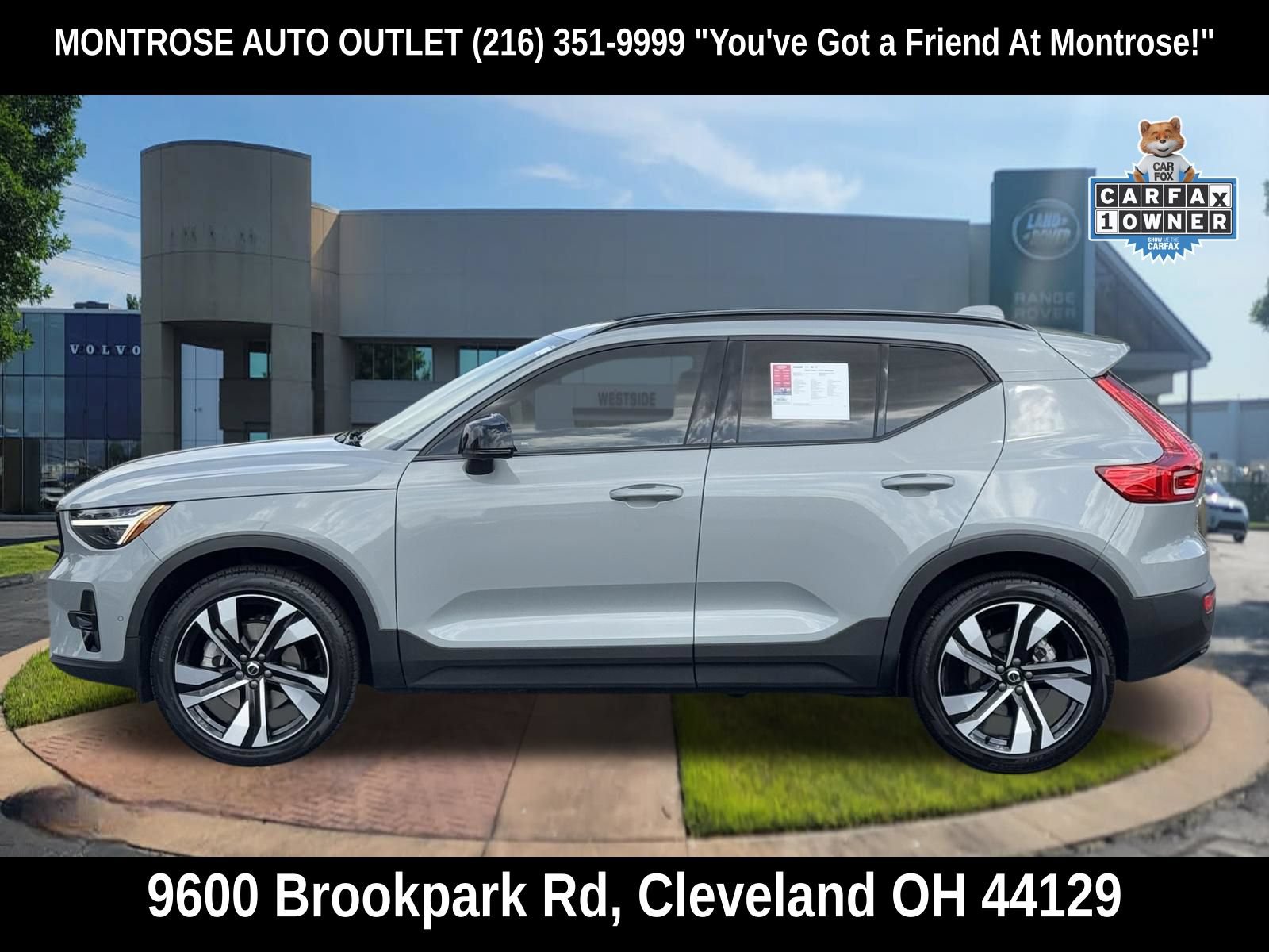 Used 2024 Volvo XC40 B5 Ultimate w/ Protection Package Premier AWD/4WD image 8