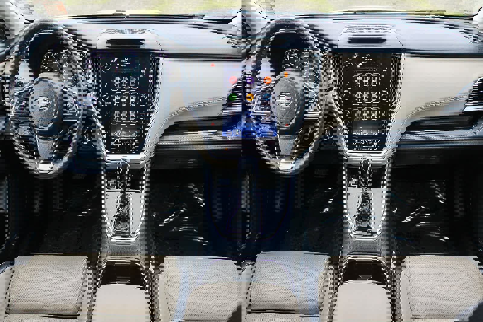 Used 2020 Subaru Outback Limited image 12