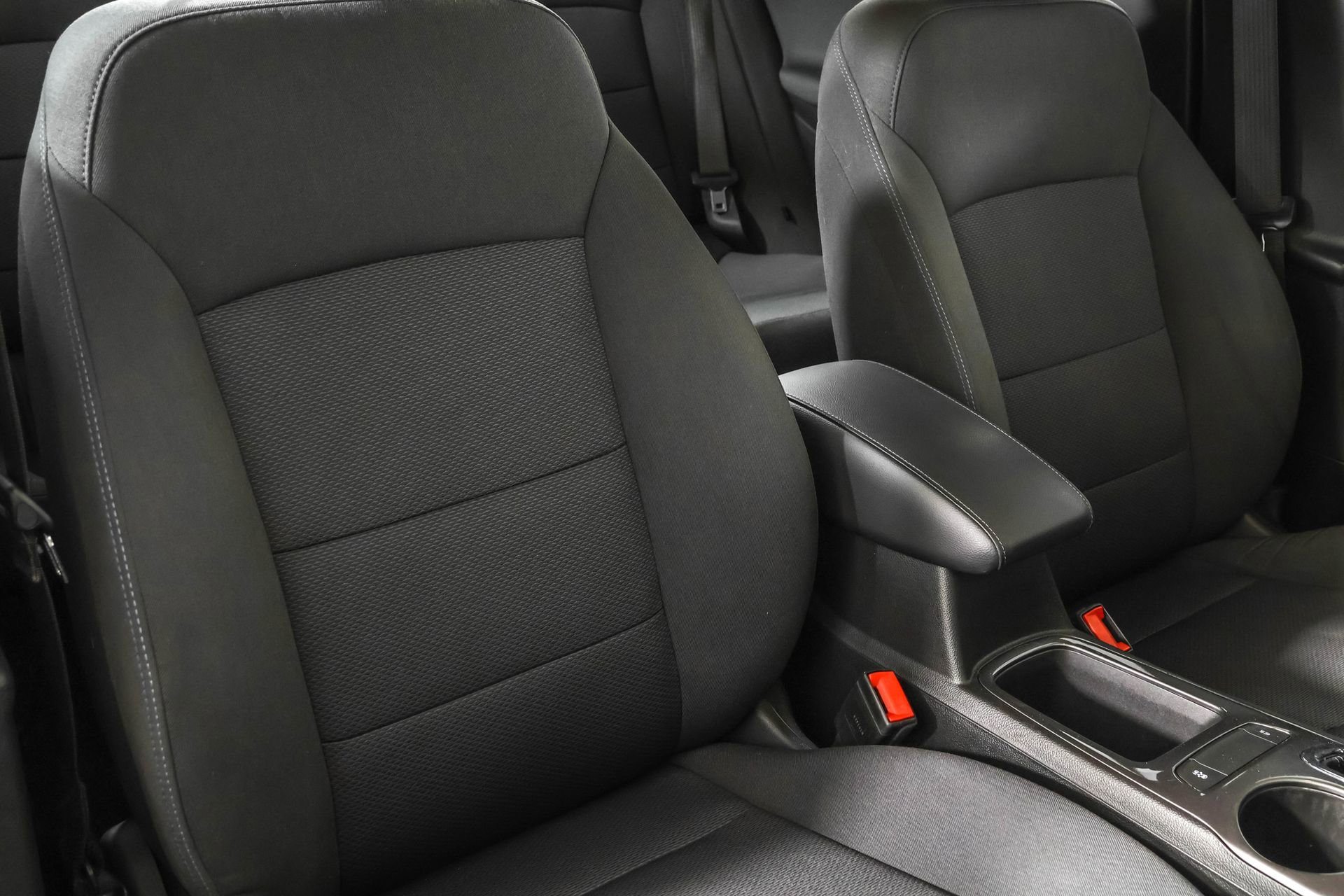 Used 2019 Chevrolet Cruze LT image 45