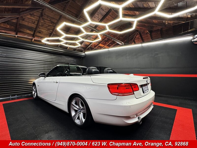 Used 2008 BMW 335i Convertible RWD image 4