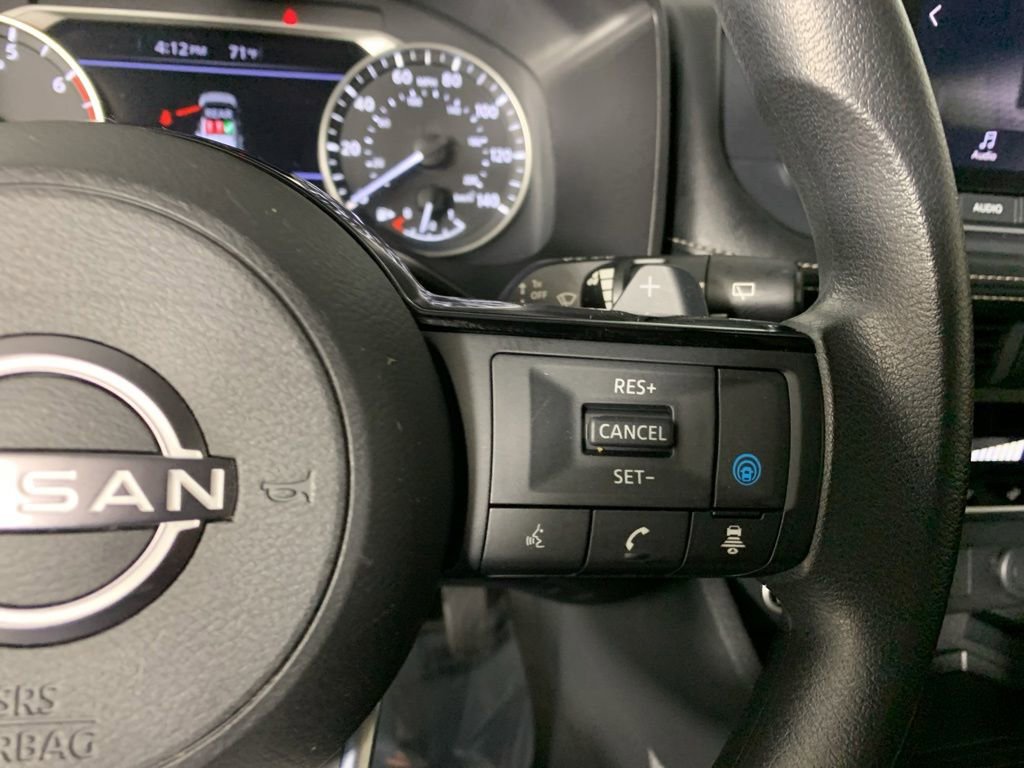 Used 2023 Nissan Rogue SV AWD/4WD image 20