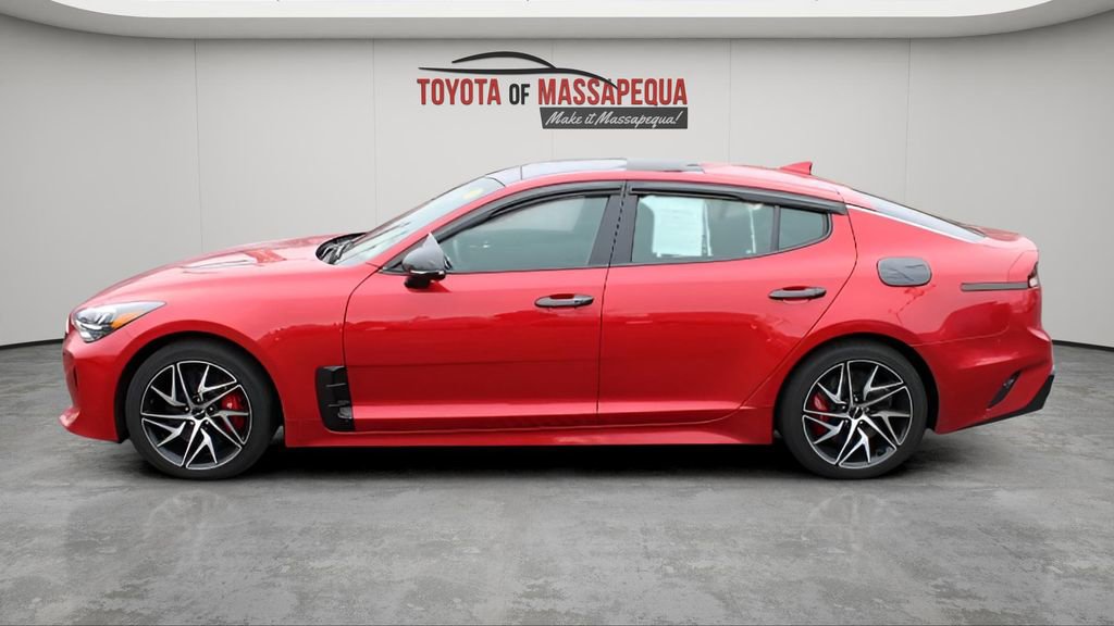 Used 2023 Kia Stinger GT-Line w/ Sun & Sound Package image 4
