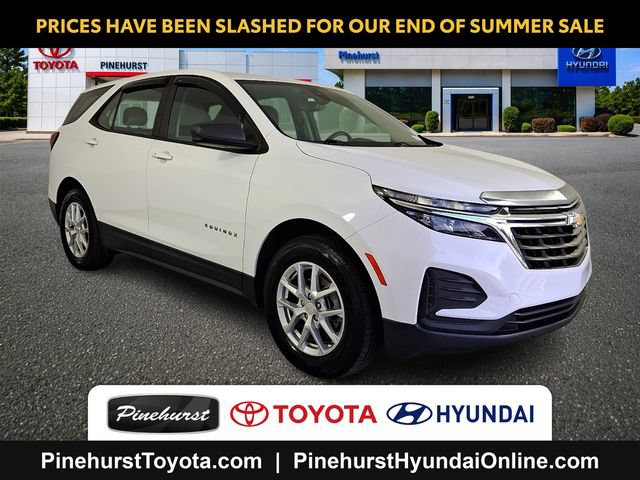 Used 2022 Chevrolet Equinox LS AWD/4WD image 1