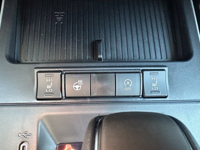 New 2026 Toyota Corolla Cross XLE w/ Convenience Package AWD/4WD image 18