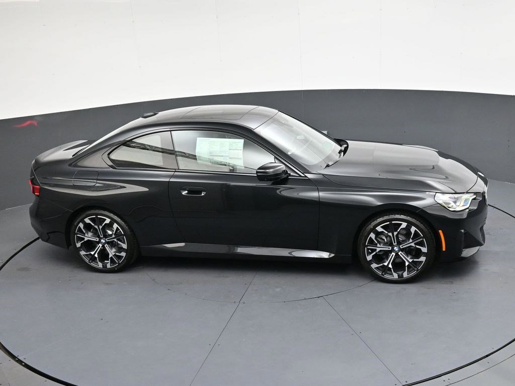 Used 2025 BMW 230i xDrive Coupe w/ Premium Package AWD/4WD image 17