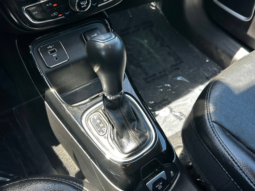 Used 2021 Jeep Compass Limited FWD image 22