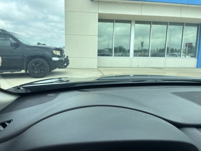 Used 2017 Nissan Altima 2.5 SR w/ Midnight Edition Package FWD image 12