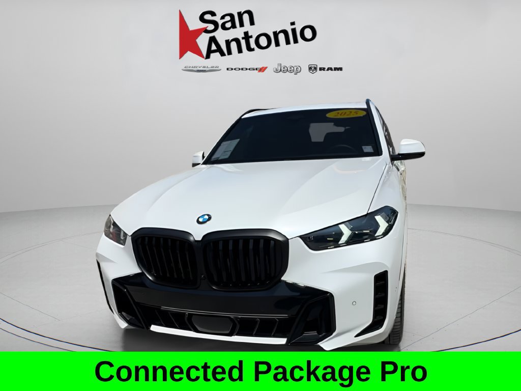 Used 2025 BMW X5 xDrive40i w/ M Sport Package AWD/4WD image 5