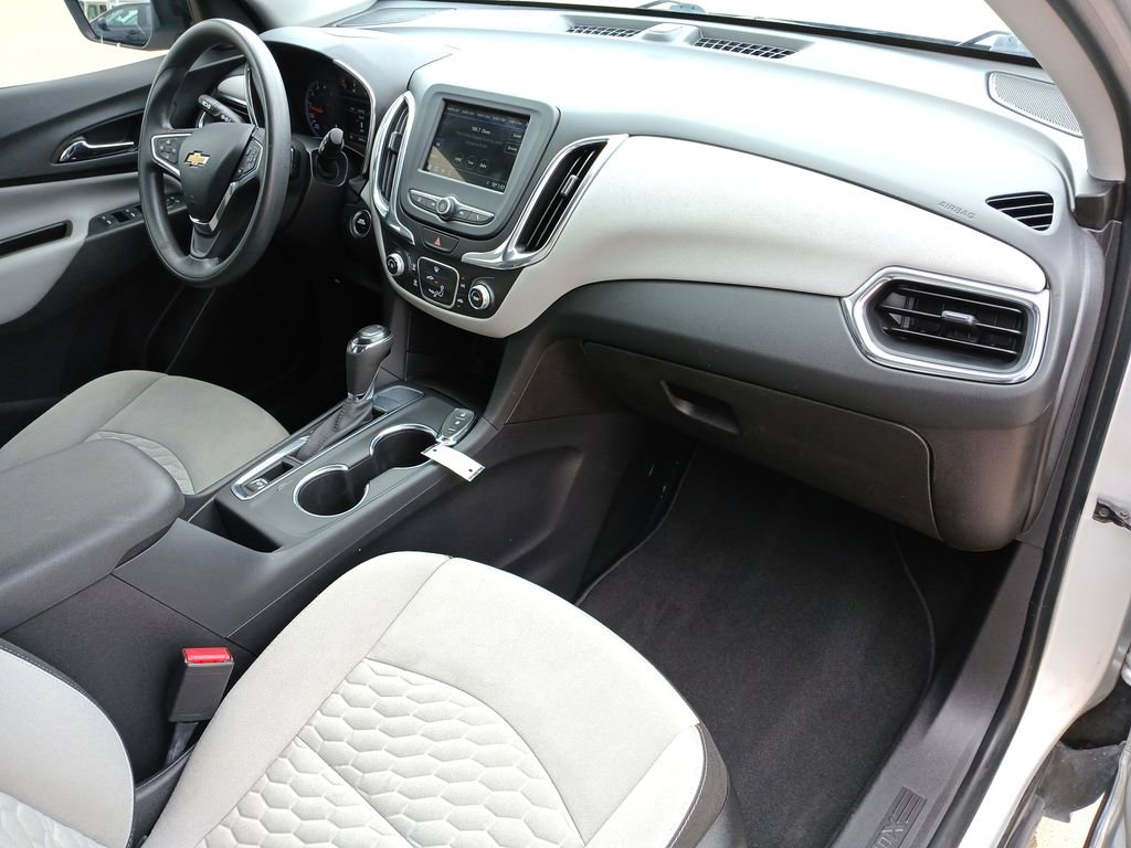 Used 2019 Chevrolet Equinox LS w/ LS Convenience Package FWD image 30