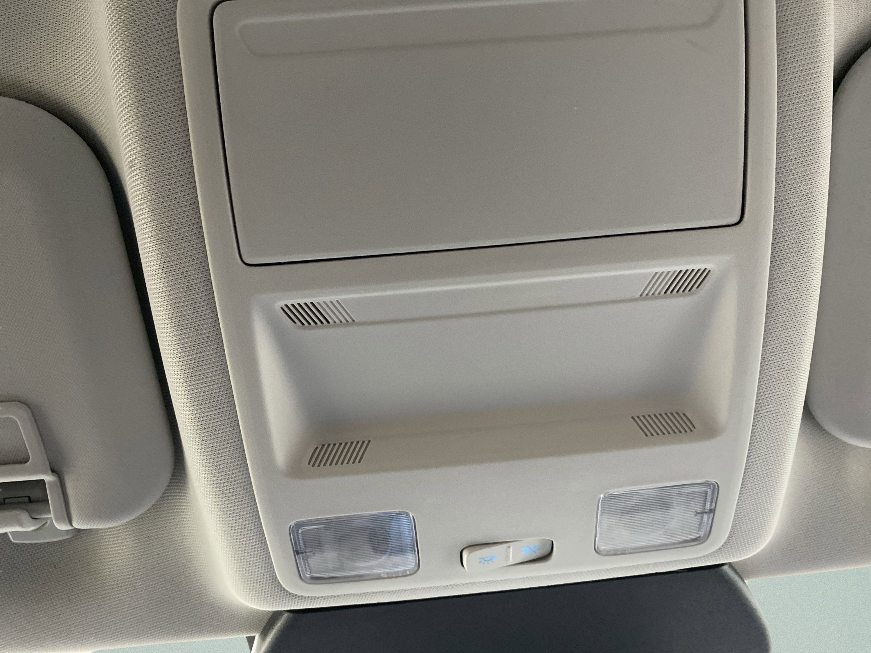 Used 2022 Ford Escape SE w/ Convenience Package image 29