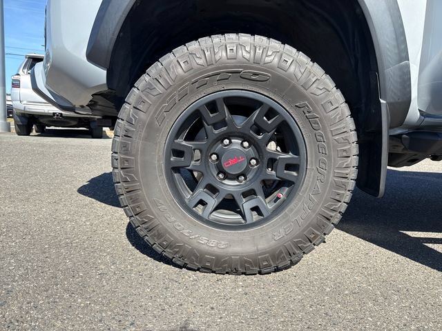 Used 2019 Toyota Tacoma TRD Off-Road AWD/4WD image 28