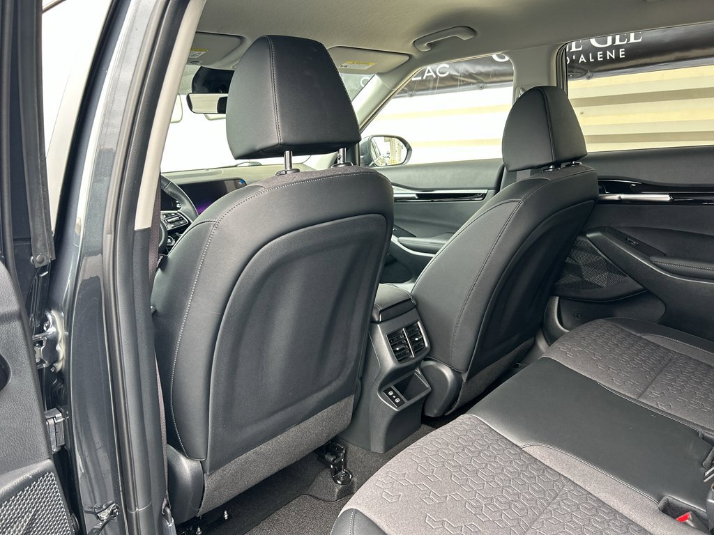 Certified 2025 Kia Seltos X-Line AWD/4WD image 13
