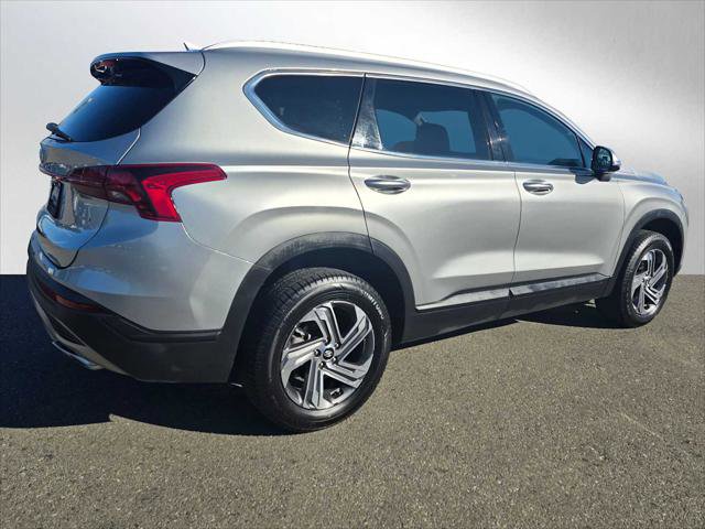 Used 2023 Hyundai Santa Fe SEL image 3