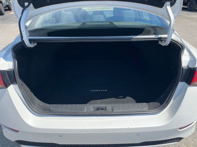 Used 2024 Nissan Sentra SV FWD image 32
