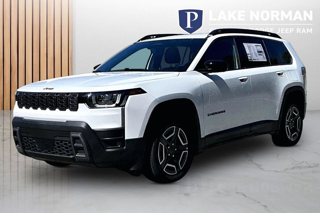 New 2026 Jeep Cherokee Laredo image 4