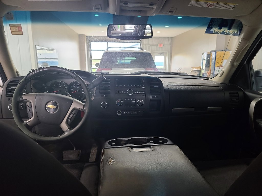 Used 2014 Chevrolet Silverado 3500 LT w/ Interior Plus Package AWD/4WD image 12