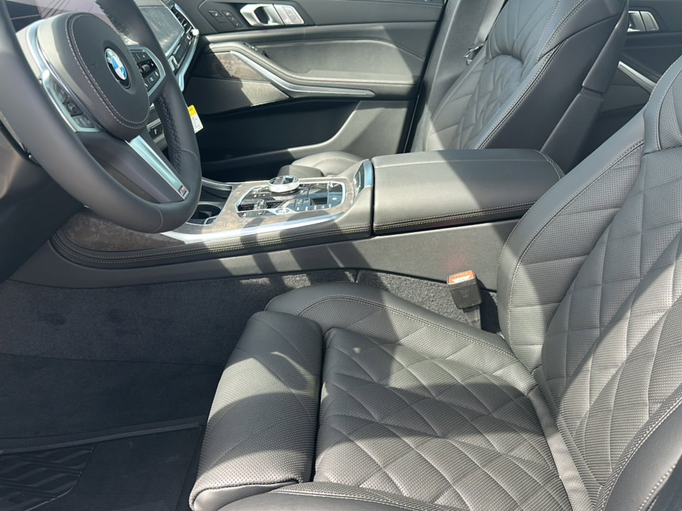 New 2026 BMW X7 xDrive40i image 10
