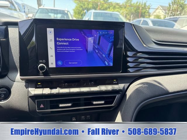 Used 2025 Toyota Camry LE FWD image 21