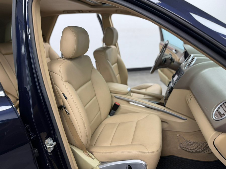 Used 2010 Mercedes-Benz ML 550 4MATIC image 39