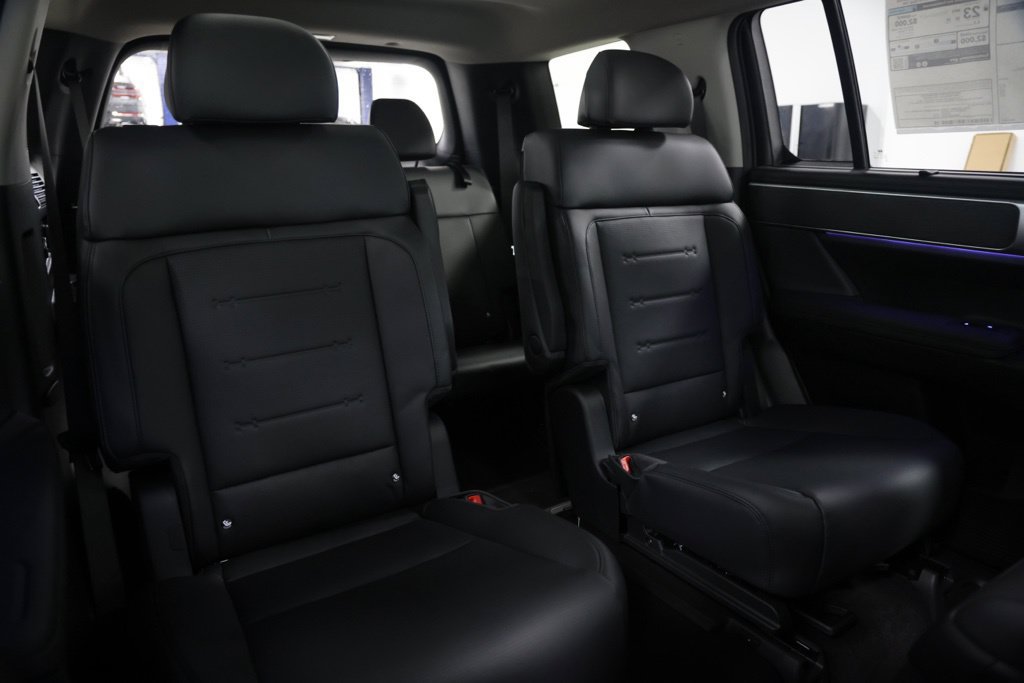 New 2027 Hyundai Santa Fe Limited AWD/4WD image 16