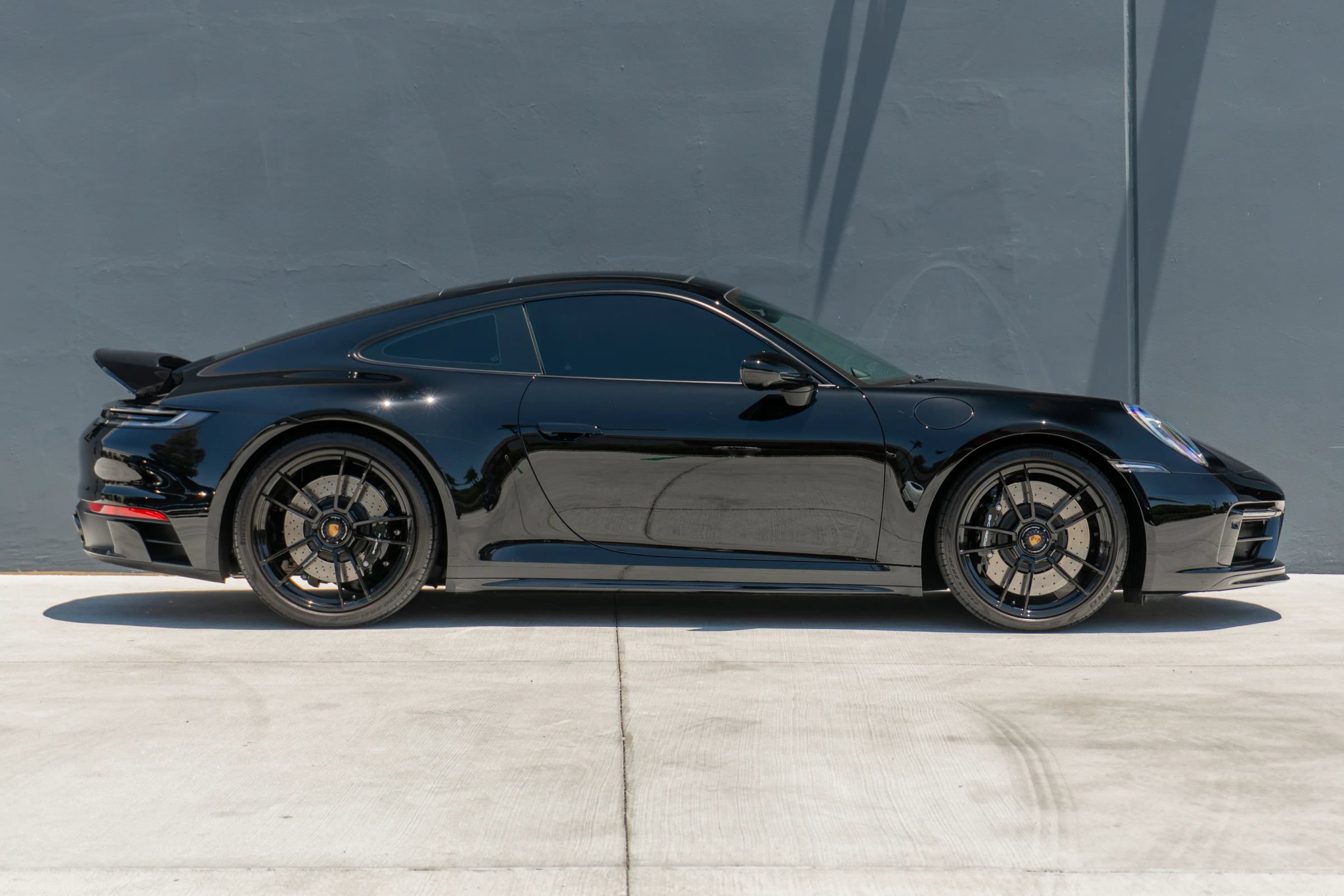 Used 2024 Porsche 911 Carrera S RWD image 6