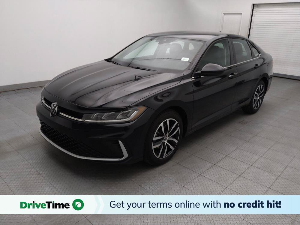 Used 2025 Volkswagen Jetta SE