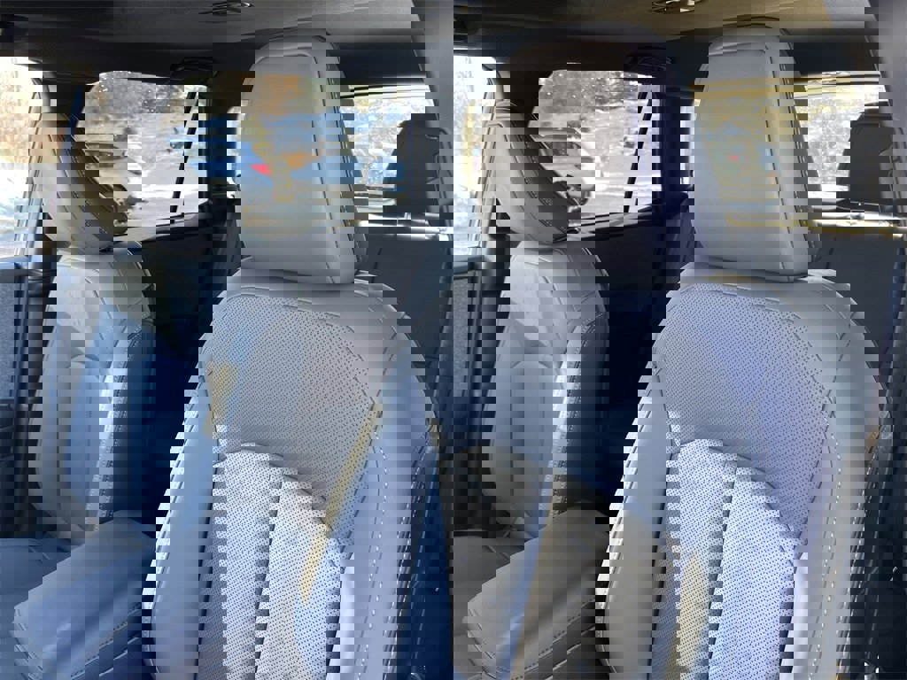 New 2026 Subaru Outback Limited XT image 12