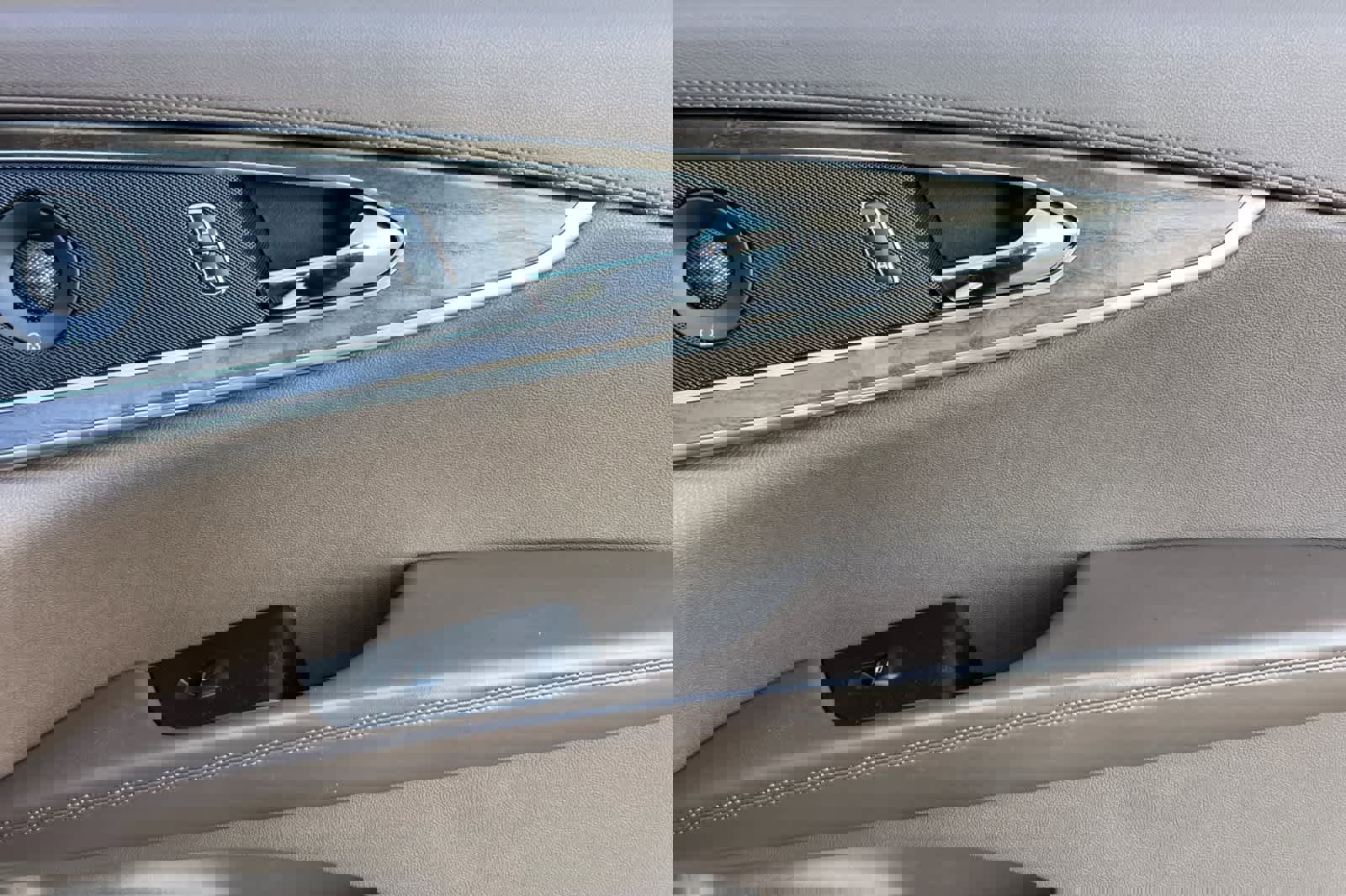 Used 2016 Lincoln MKX Reserve image 19