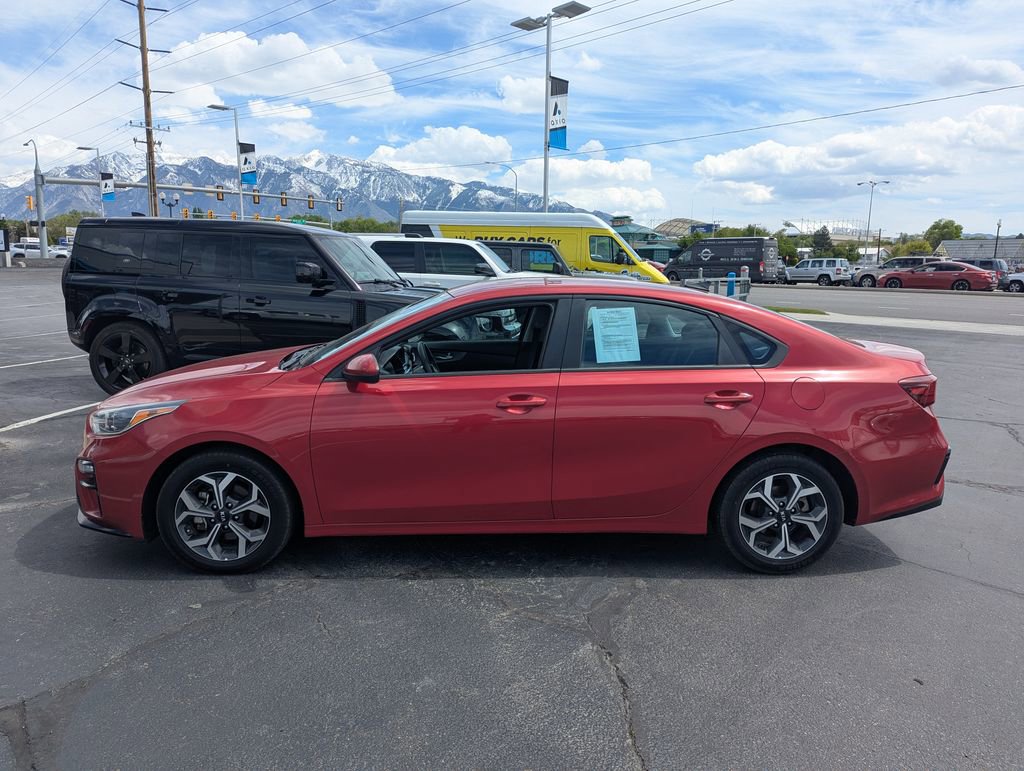 Used 2021 Kia Forte LXS FWD image 8